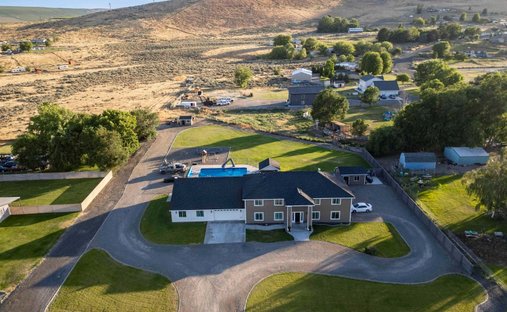 House in Benton City, Washington, United States 1