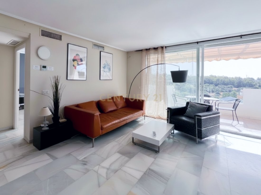 Apartment in Bel-Air, Estepona, Andalusia 3 - 18216816