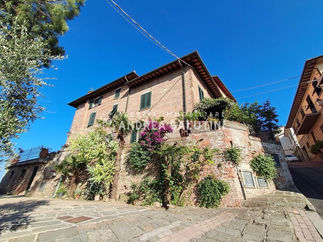 Villa in Marti, Montopoli in Val d'Arno, Tuscany, Italy 1 - 18216112