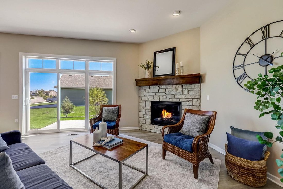 Condo in Okauchee Lake, Wisconsin, United States 3 - 18215486