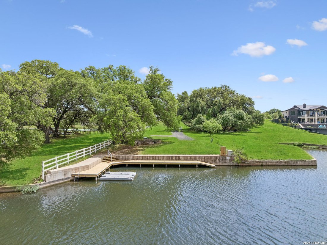 Farm Ranch in Kingsland, Texas, United States 2 - 18216046