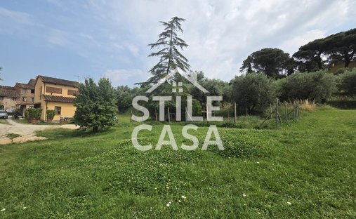 Casa di campagna a Montecarlo, Toscana, Italia 1