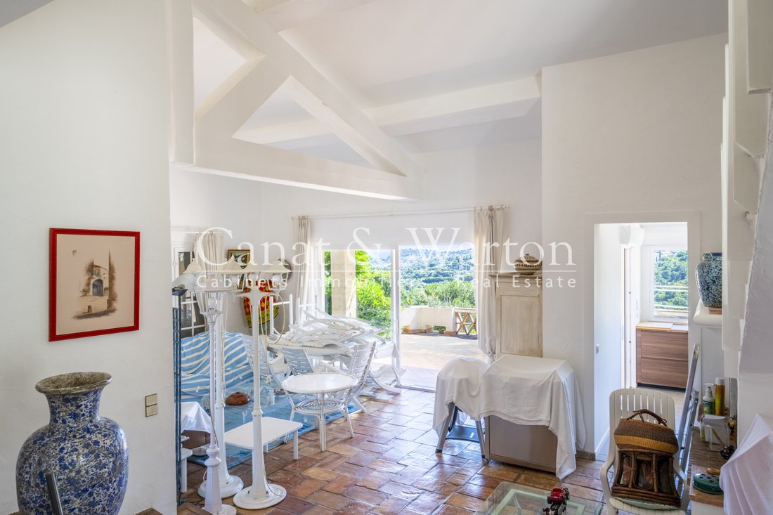 Villa in Sud, Cavalaire-sur-Mer, France 4 - 18086882