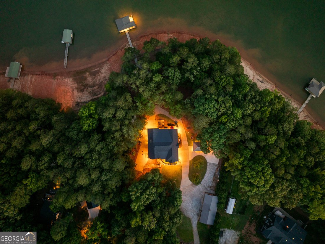 House in Westminster, South Carolina, United States 2 - 18216886