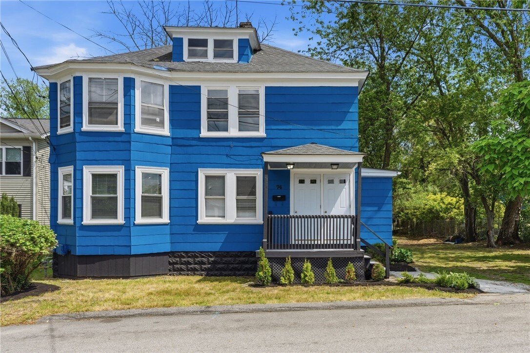 Warwick, Rhode Island, United States 1 - 18216163