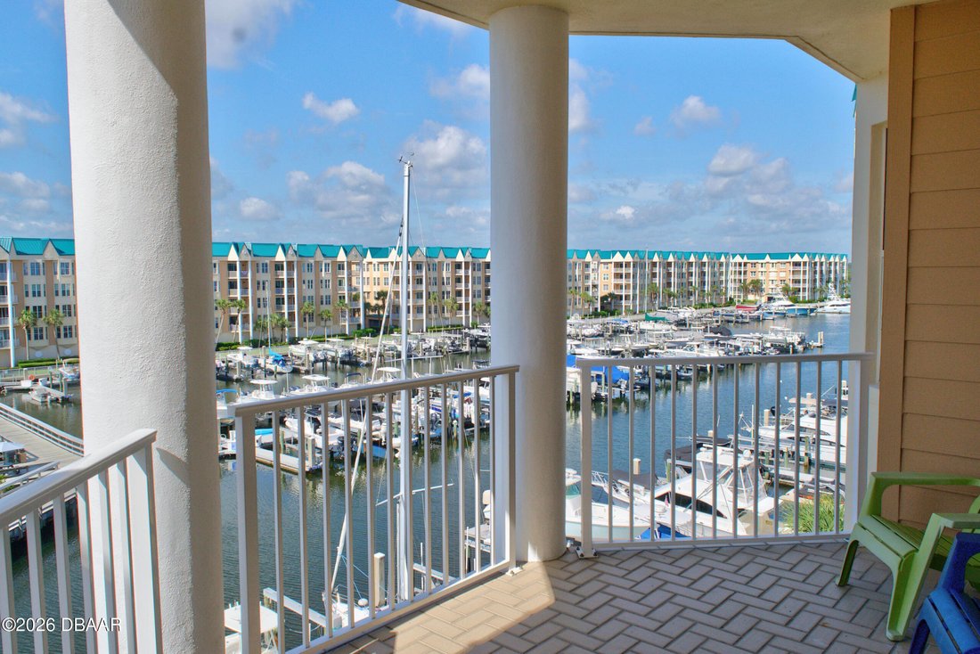 Condo in Port Orange, Florida, United States 1 - 18215737