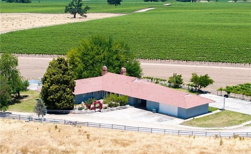 House in Paso Robles, California, United States 1