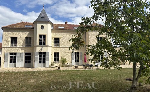 House in Rambouillet, Ile-de-France, France 1