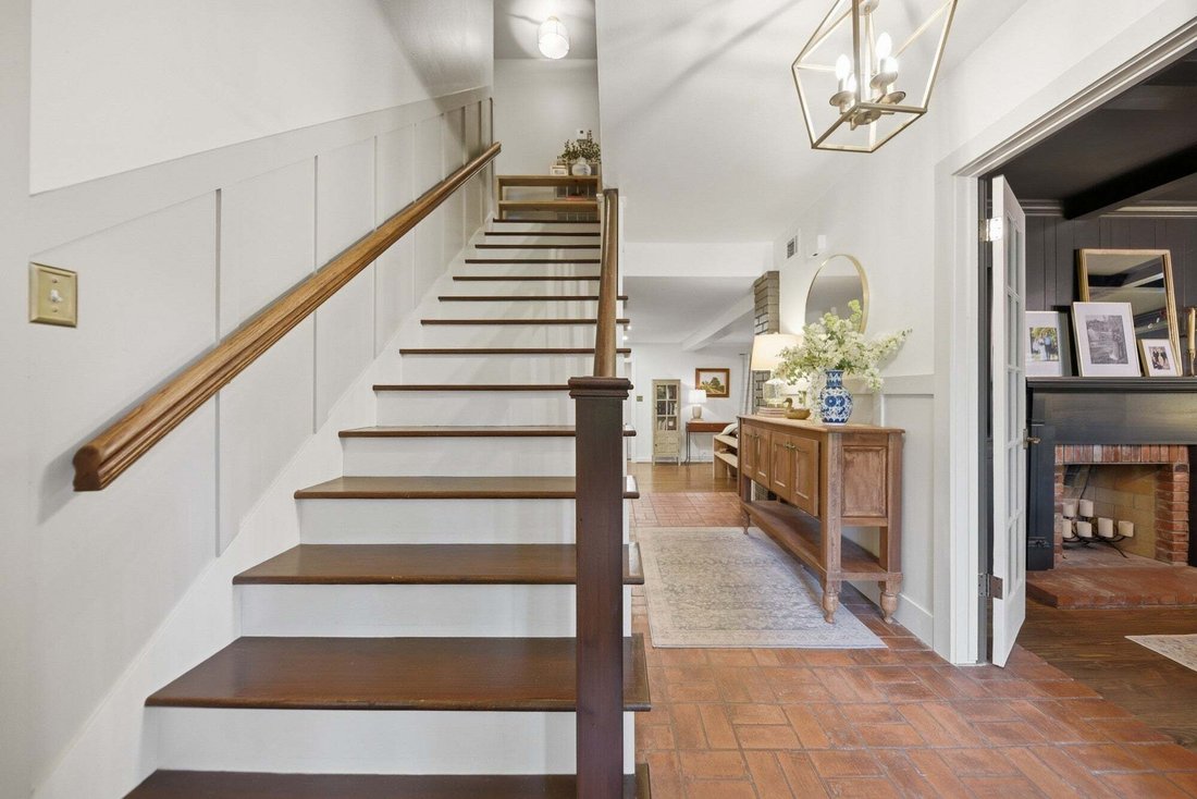 House in Brenham, Texas, United States 3 - 18213446