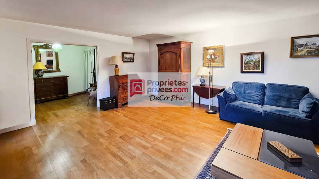 Apartment in Domaine National du Château, Versailles, France 5 - 18217783
