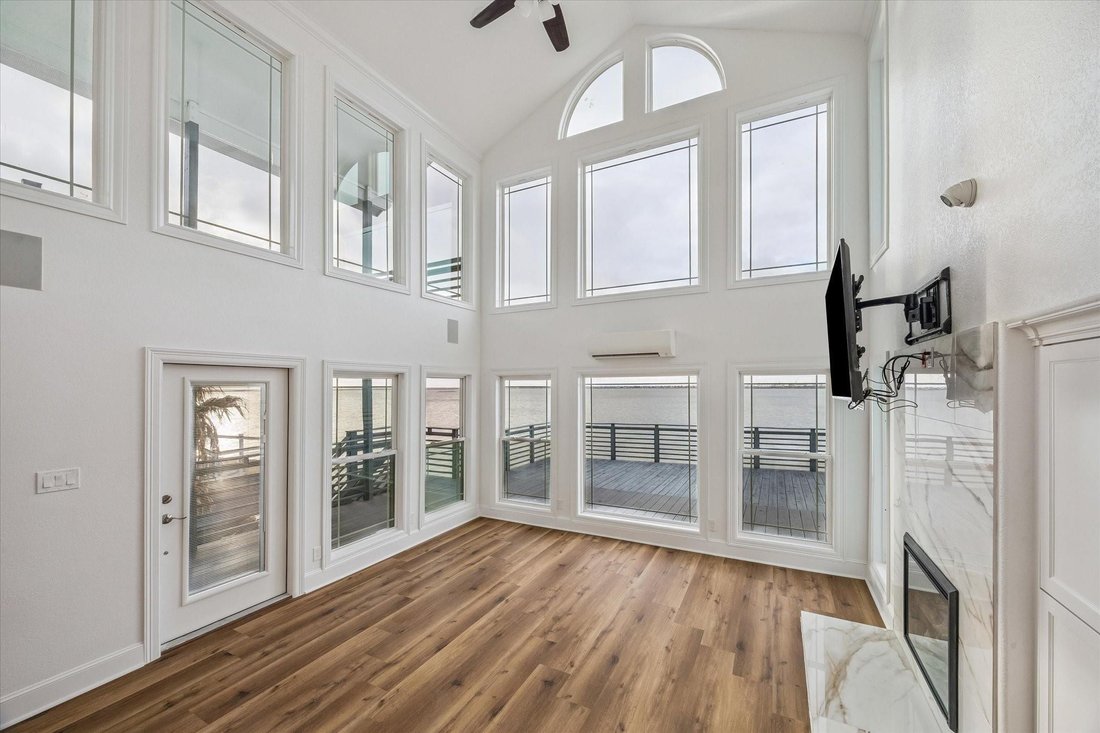 House in Galveston, Texas, United States 2 - 18216769