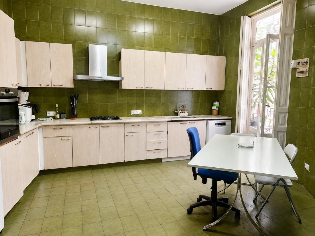 Apartment in Ciutat Vella, Valencia, Spain 4 - 18215013