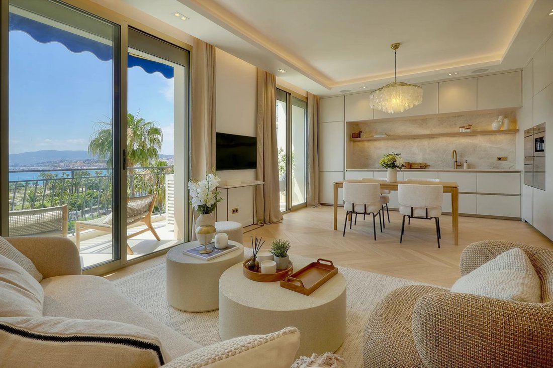 Apartment in La Source, Cannes, France 3 - 18217678