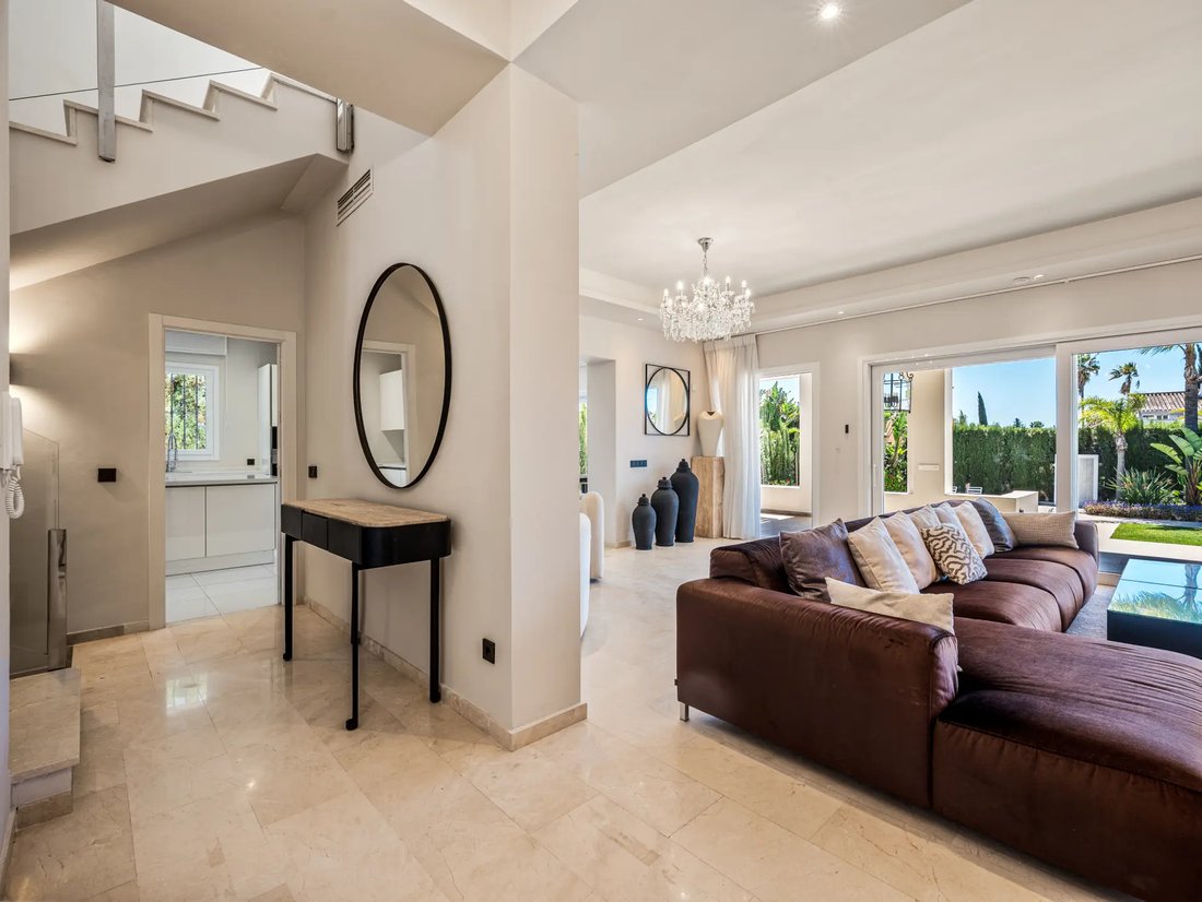Villa in Nueva Andalucia, Marbella, Spain 3 - 18215240