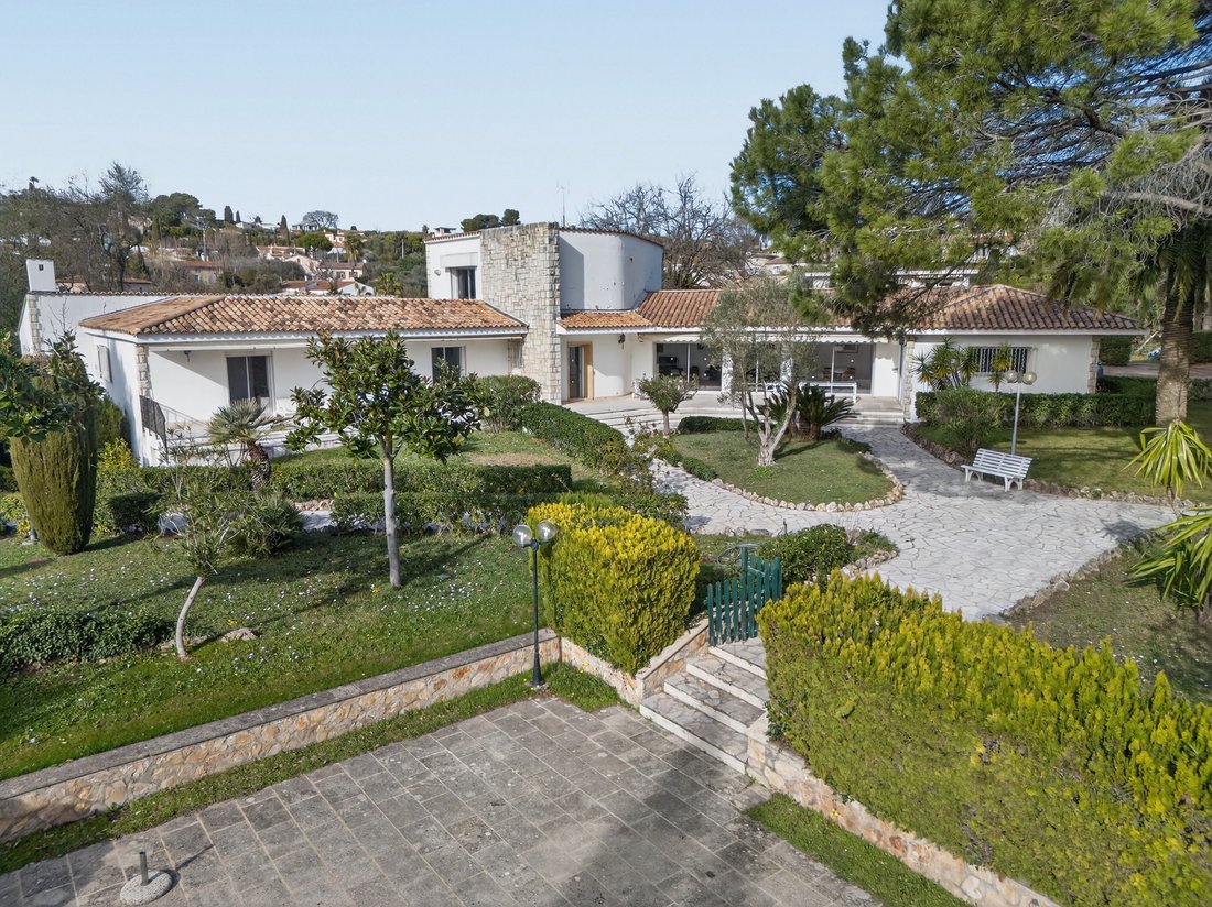 House in Mougins, Provence-Alpes-Côte d'Azur, France 1 - 18217464