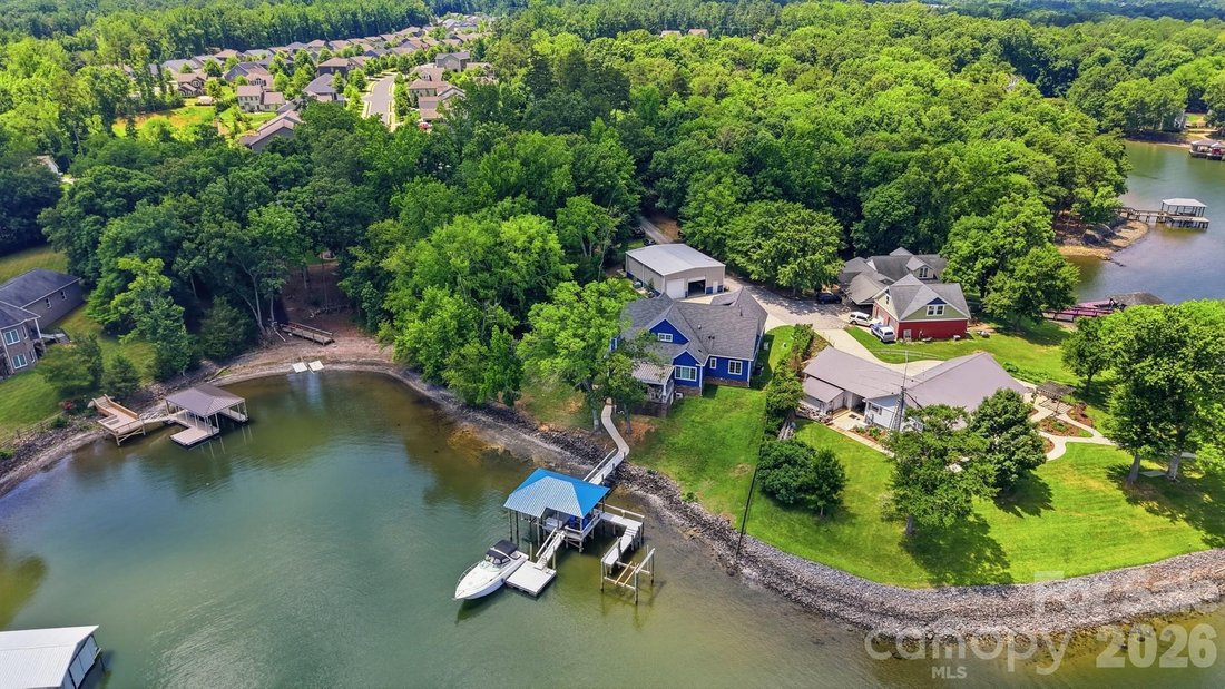 House in Lake Wylie, South Carolina, United States 2 - 18215804
