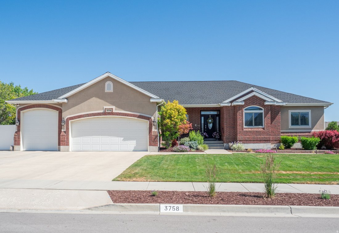 House in Riverton, Utah, United States 1 - 18216102