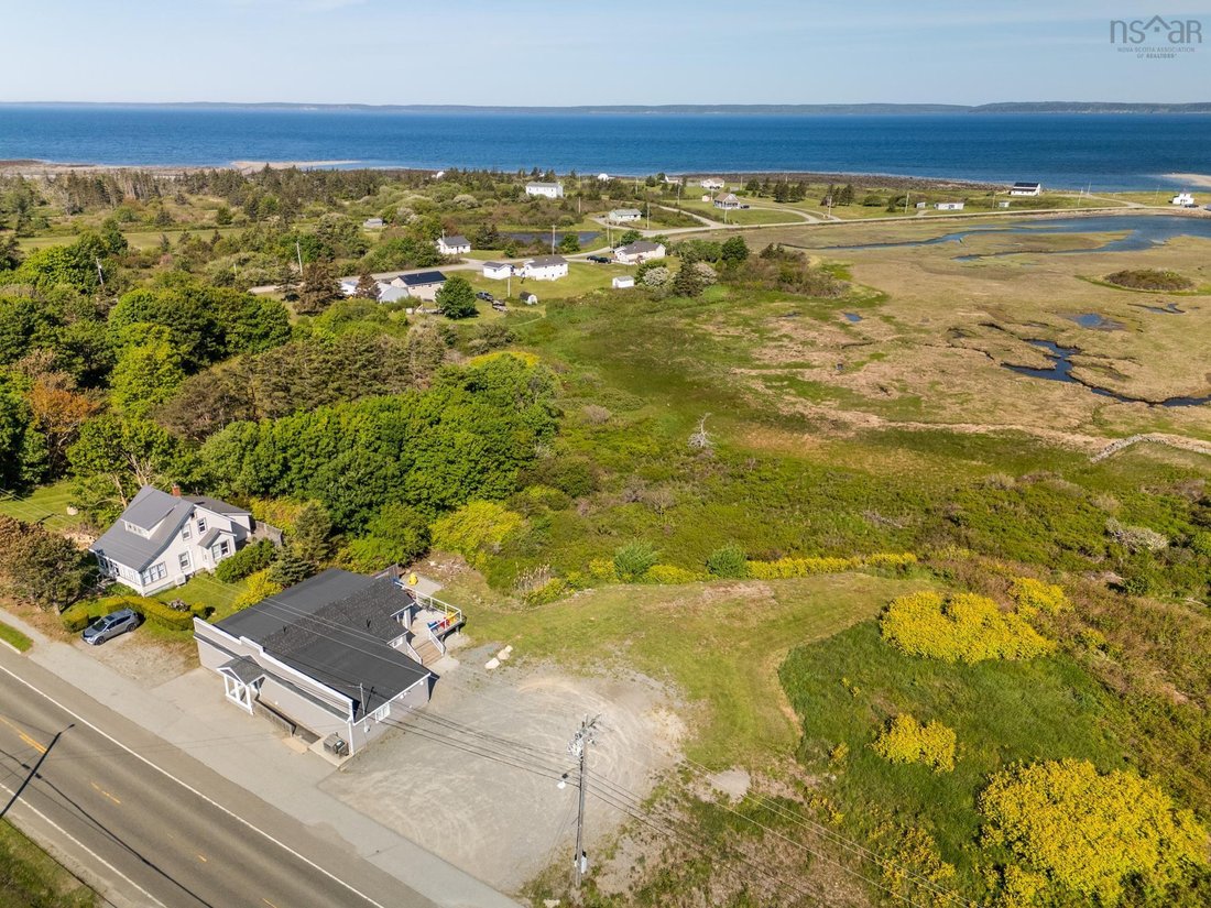 Church Point, Nova Scotia, Canada 1 - 18217436