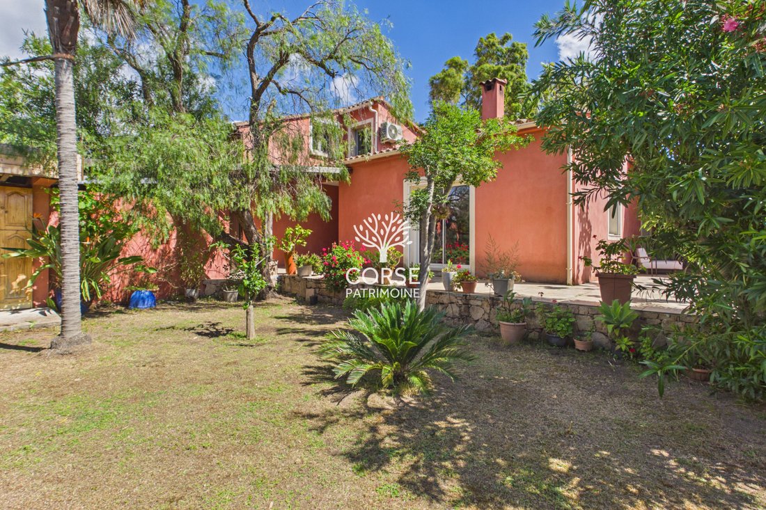 House in Porto-Vecchio, Corsica, France 2 - 18216840