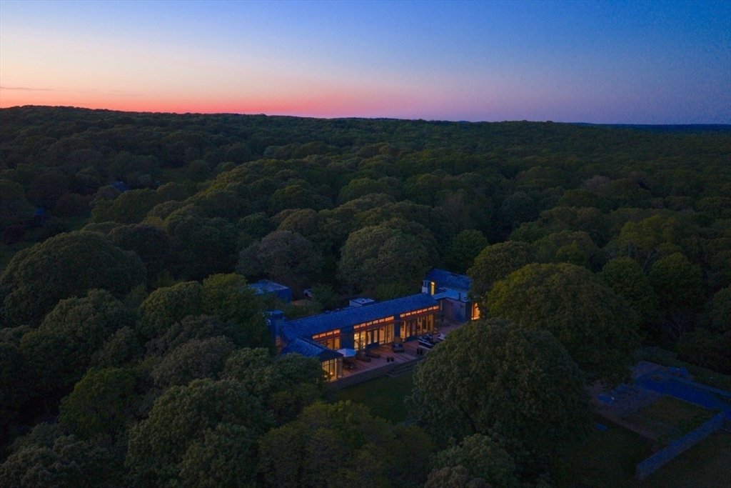 House in Chilmark, Massachusetts, United States 3 - 18217726