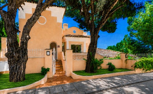 Villa in Elviria-Cabopino, Marbella, Spanien 1