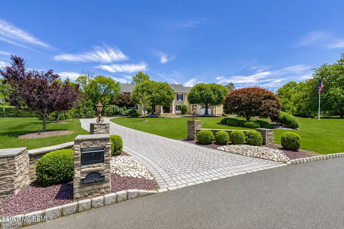 House in Marlboro Township, New Jersey, United States 2 - 18218431