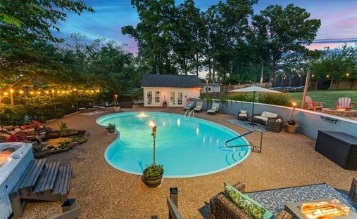 House in Cave Springs, Arkansas, United States 1