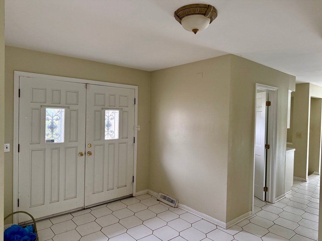 House in Wheaton, Illinois, United States 2 - 18216473