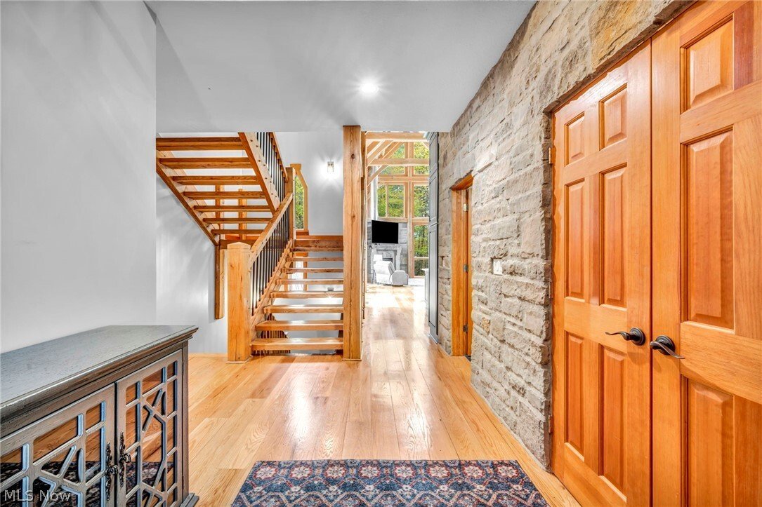House in Valley City, Ohio, United States 4 - 18215457