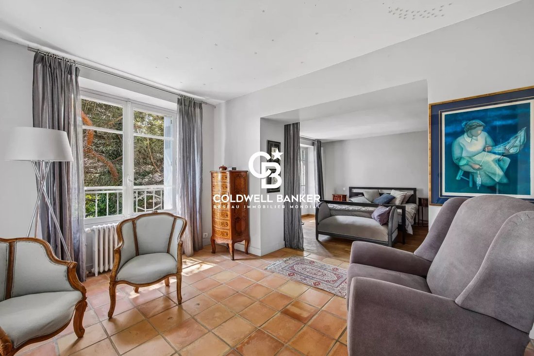 House in Sud, Chambourcy, France 5 - 14256473