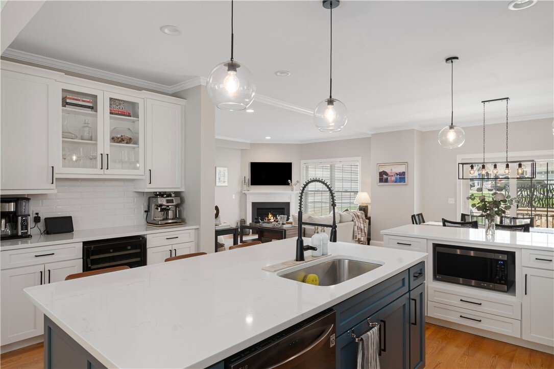 Condo in Cumberland, Rhode Island, United States 4 - 18216155