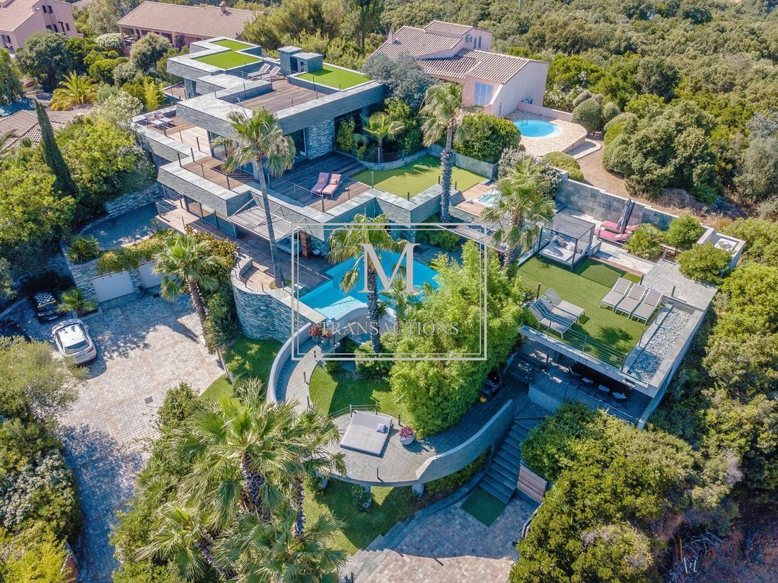 Villa in Zonza, Corsica, France 2 - 17688995