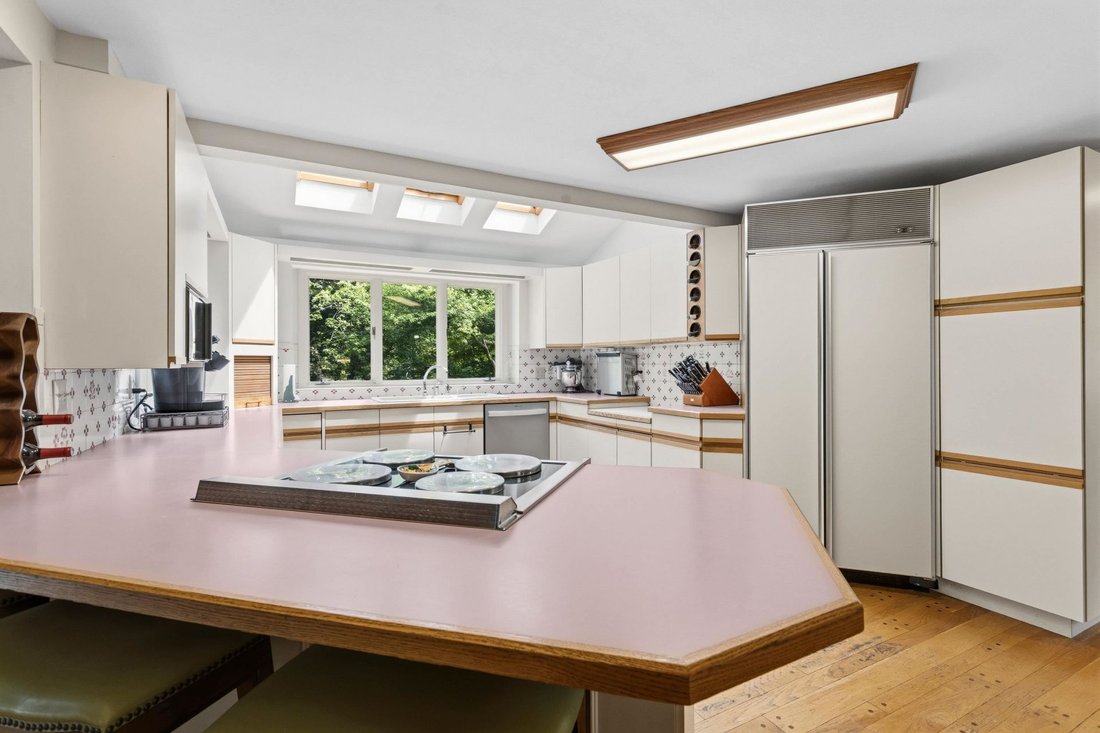 House in Stratham, New Hampshire, United States 5 - 18218345