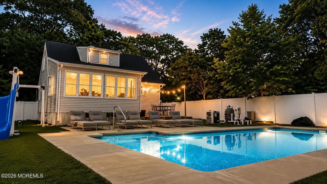 House in Oakhurst, New Jersey, United States 4 - 18215256