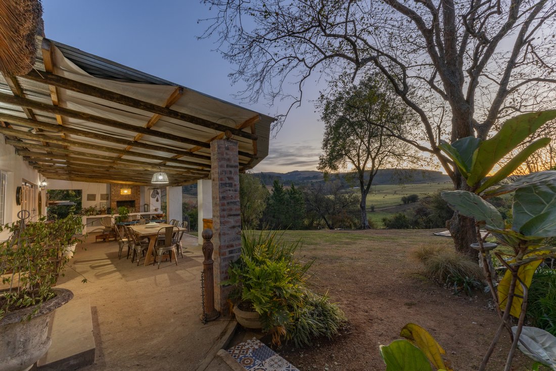 Farm Ranch in Nottingham Road, KwaZulu-Natal, South Africa 5 - 18217806