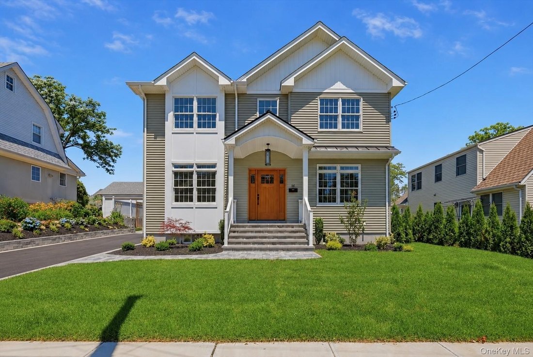House in Port Washington, New York, United States 1 - 18218315