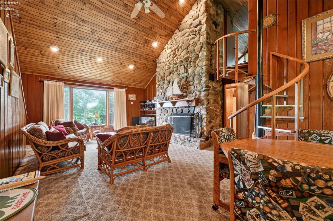 House in Put-in-Bay, Ohio, United States 4 - 18218135