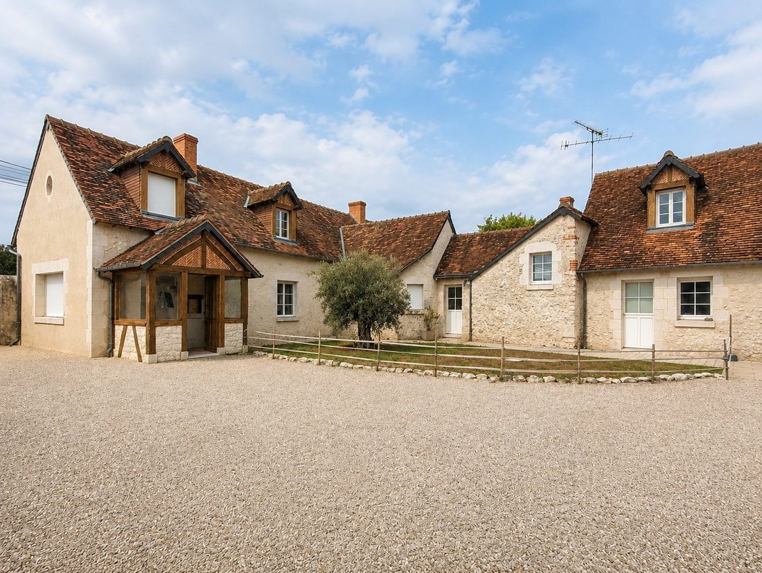 House in Mont-pres-Chambord, Centre-Val de Loire, France 1 - 18218571