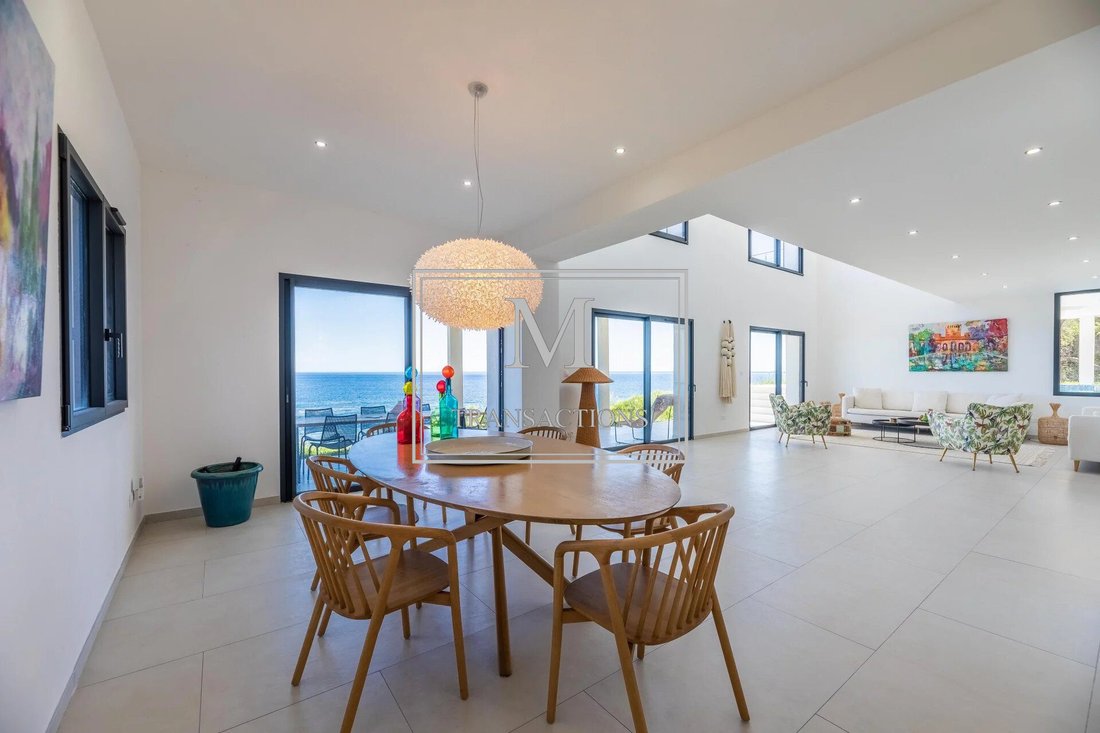 Villa in Sari-Solenzara, Corsica, France 4 - 17624487