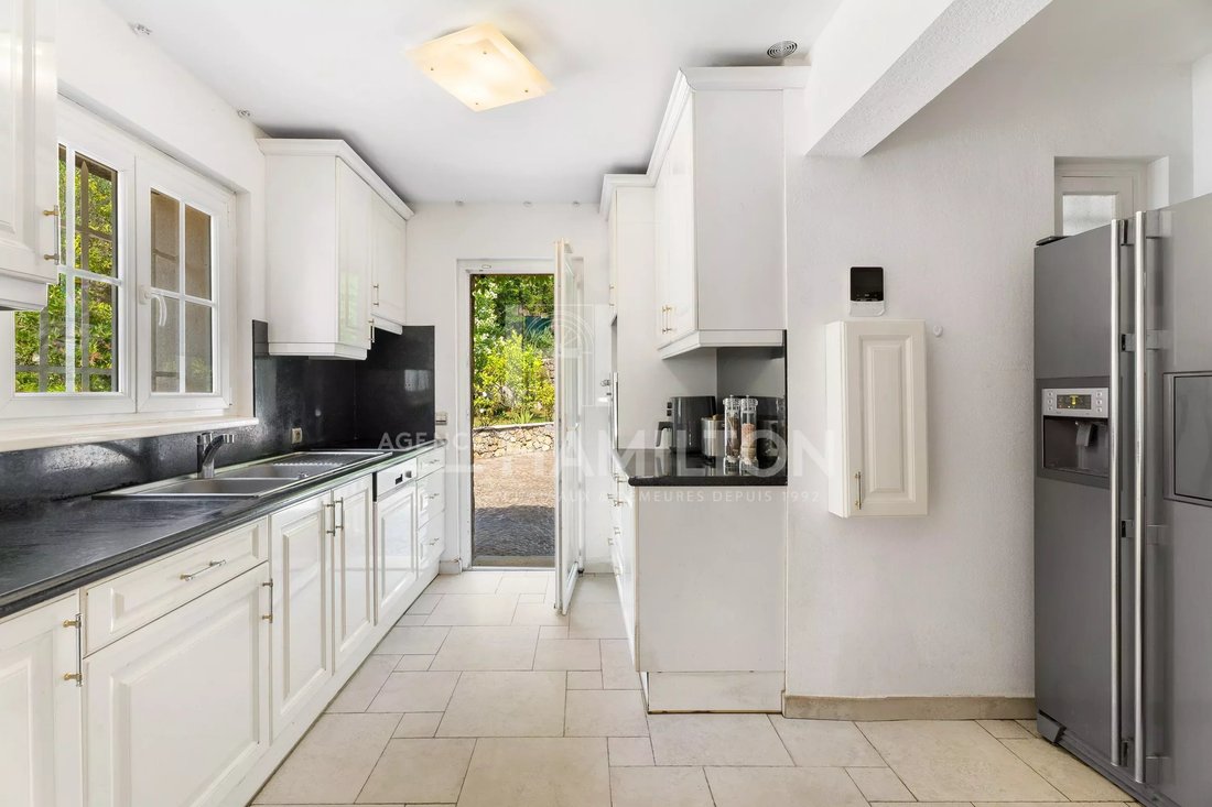 Villa in Châteauneuf-Grasse, Provence-Alpes-Côte d'Azur, France 5 - 18213433