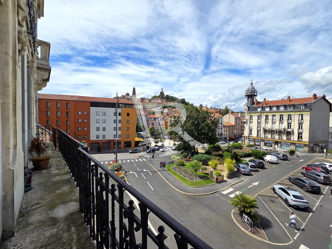 Apartment in Centre Historique, Le Puy-en-Velay, France 2 - 18218616