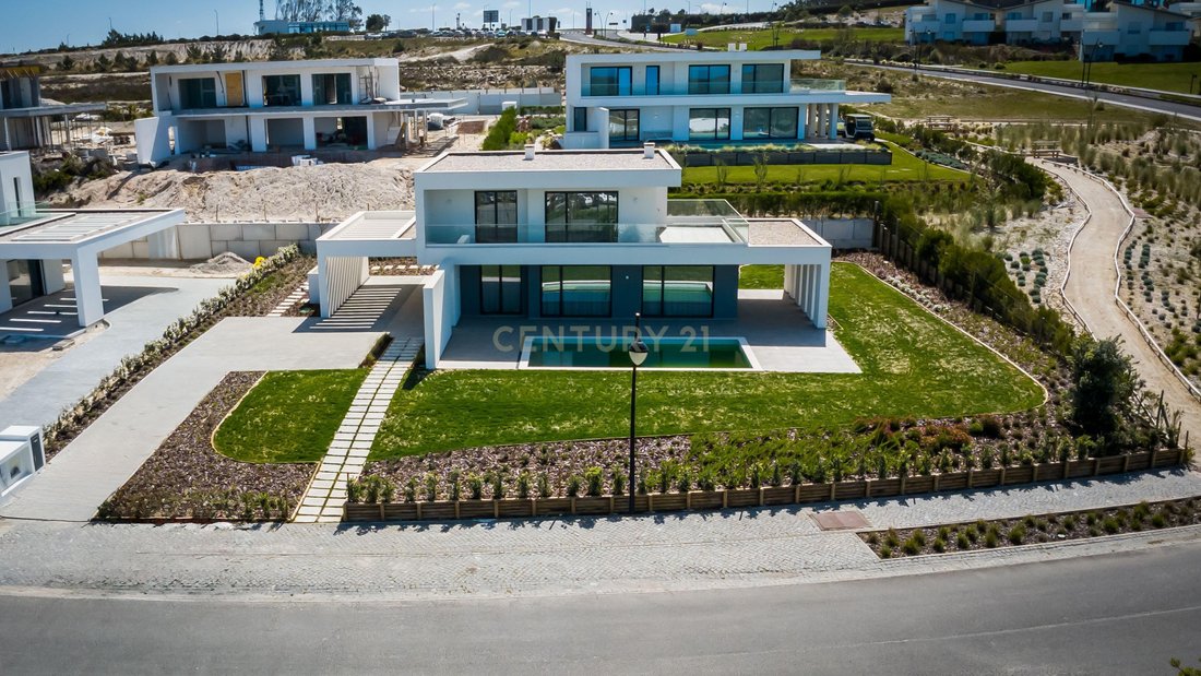 Villa in Vau, Leiria District, Portugal 1 - 18216585