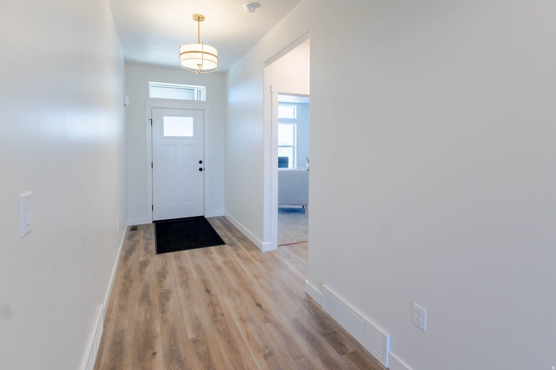 House in Ogden, Utah, United States 3 - 18217360