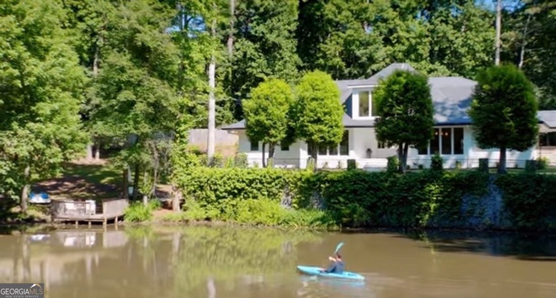 House in Stone Mountain, Georgia, United States 3 - 18217149