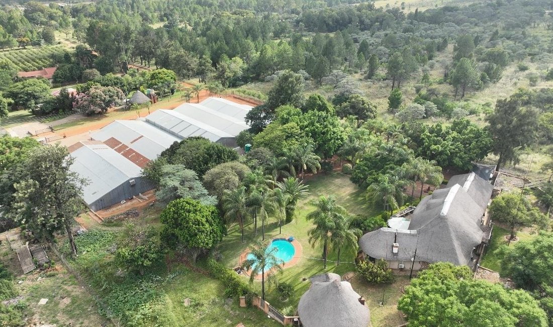 Farm Ranch in Pretoria Central, Gauteng, South Africa 5 - 18217811