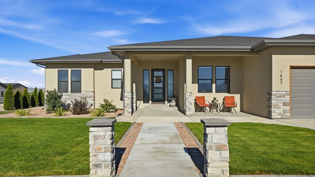 House in Loma, Colorado, United States 3 - 18215815