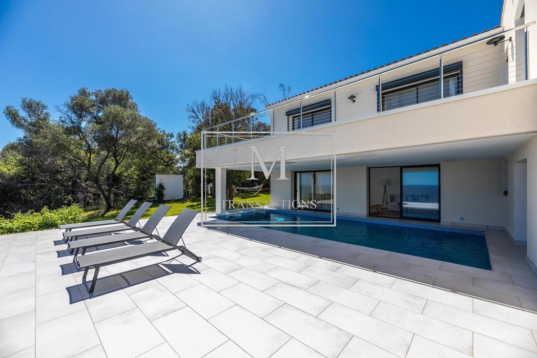 Villa in Sari-Solenzara, Corsica, France 2 - 17624487