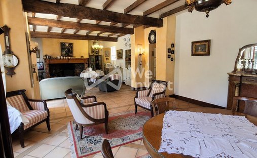 Azienda agricola a Aussonne, Occitania, Francia 1