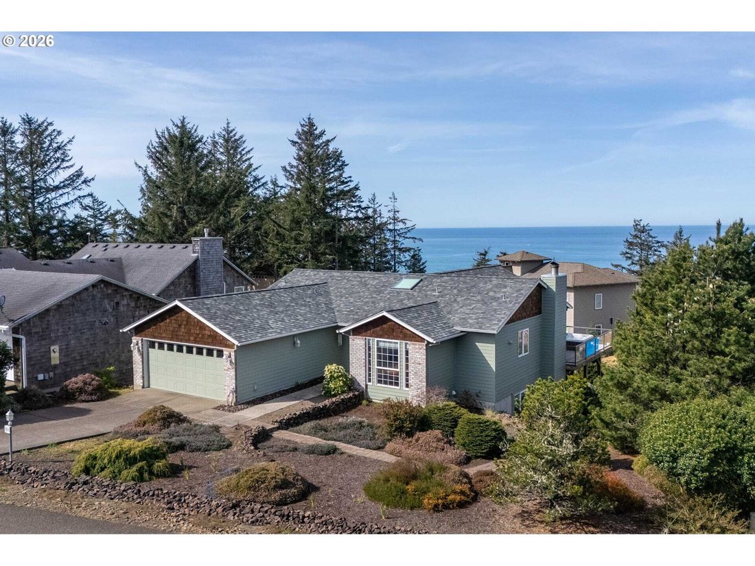 House in Tillamook, Oregon, United States 1 - 18095201