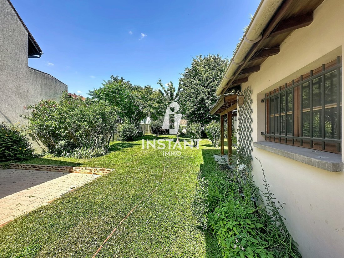 House in Gondoles Nord I, Choisy-le-Roi, France 2 - 18218550